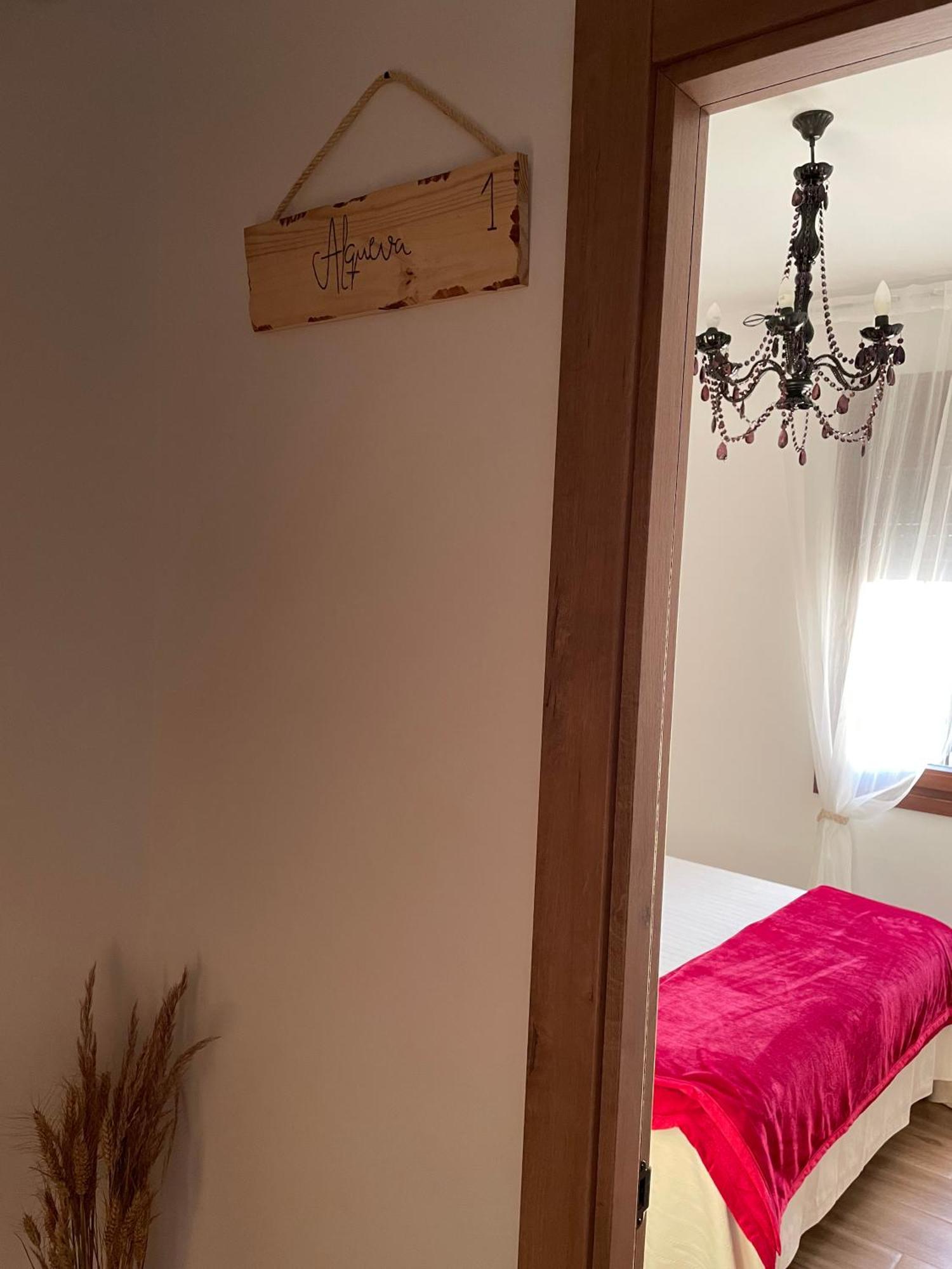 Casa Rural El Candil โอลิเวนซา ภายนอก รูปภาพ
