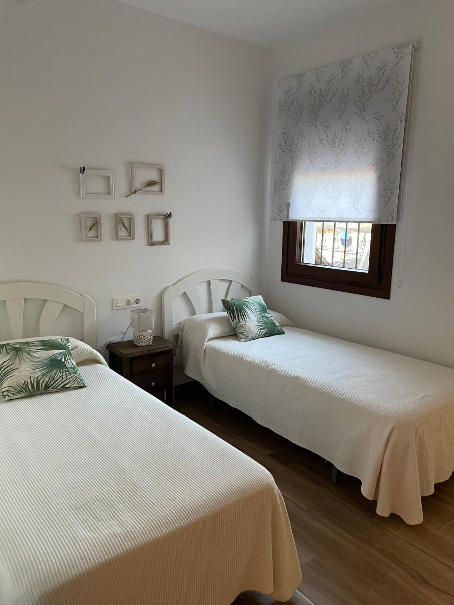 Casa Rural El Candil โอลิเวนซา ภายนอก รูปภาพ
